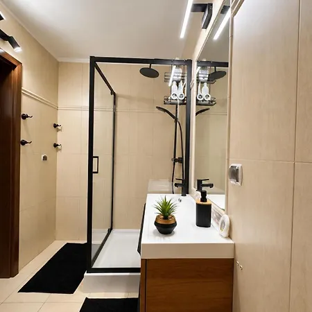 River Tower Nad Parseta Apartment *